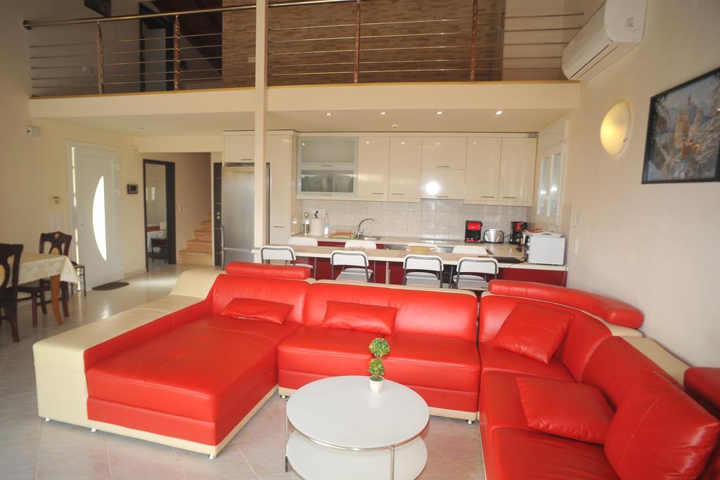 Villa Poulades ゴウヴィア 部屋 写真