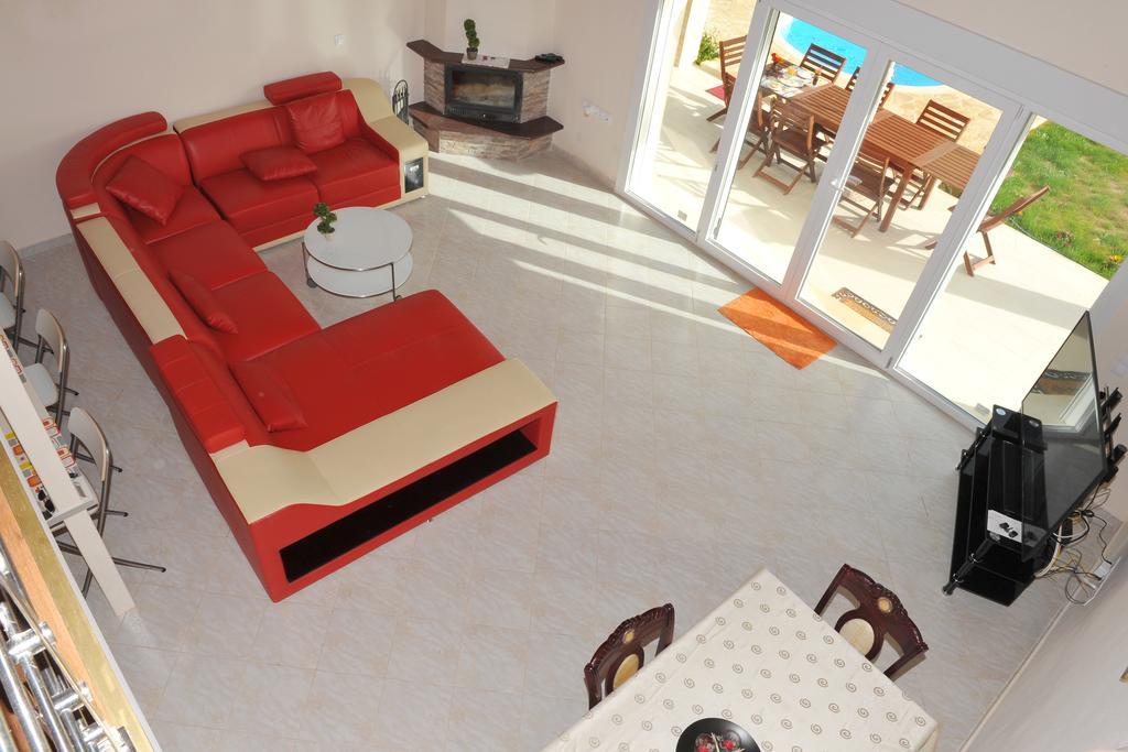 Villa Poulades ゴウヴィア 部屋 写真