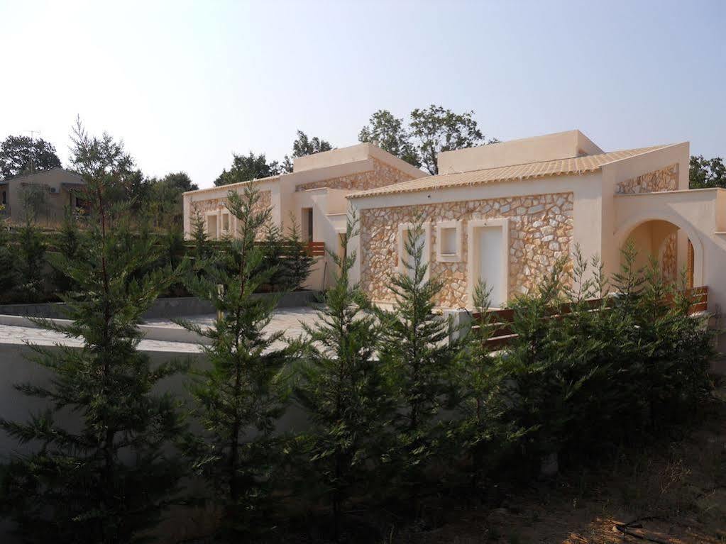 Villa Poulades ゴウヴィア エクステリア 写真